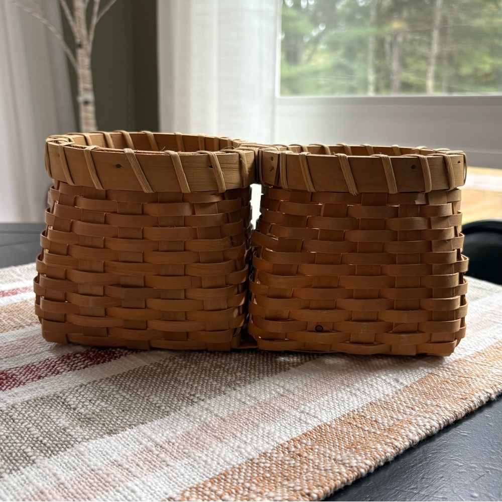 Restaurant-Style Peanut basket.
